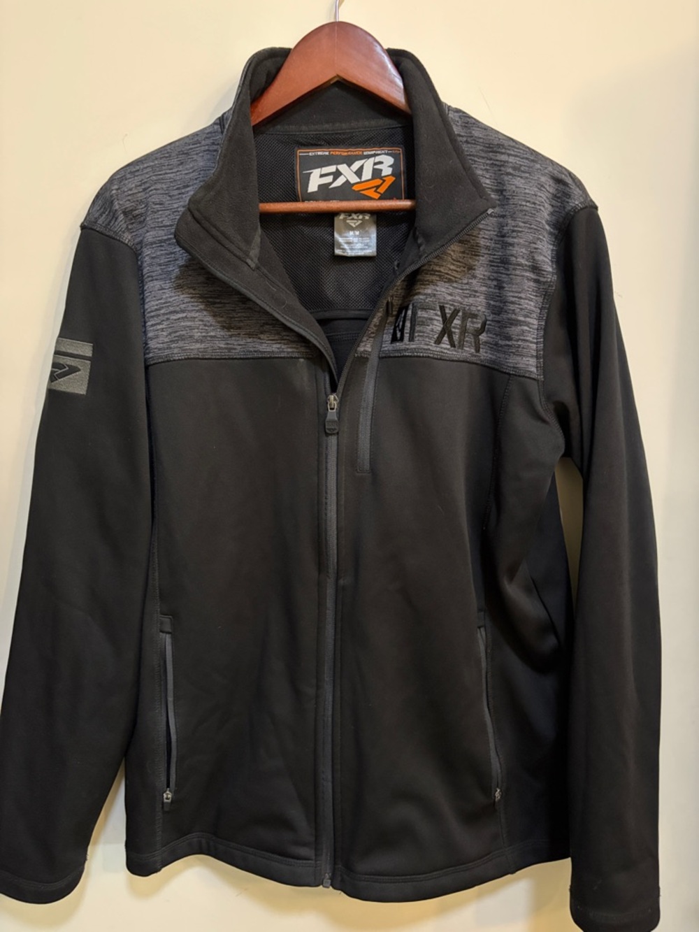 FXR XPE Softshell Jacket Mens Medium Black Performance Zip Coat